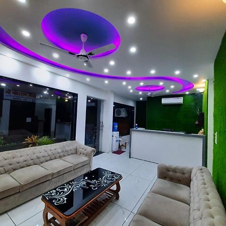 Ak Residency Hotel Haridvár Kültér fotó