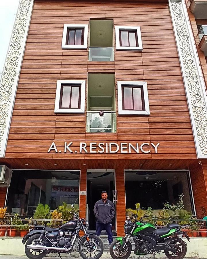 Ak Residency Hotel Haridvár Kültér fotó