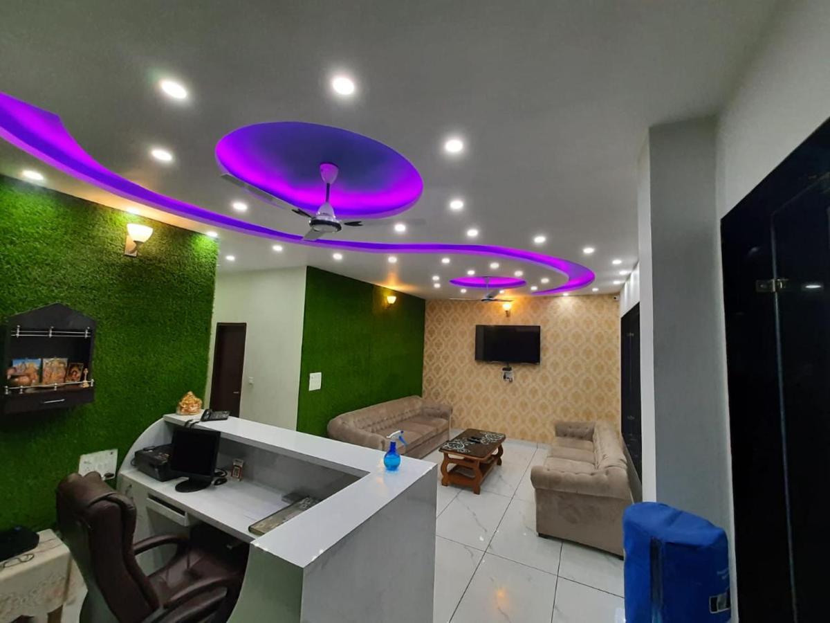 Ak Residency Hotel Haridvár Kültér fotó
