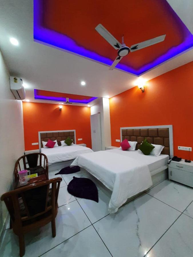 Ak Residency Hotel Haridvár Kültér fotó