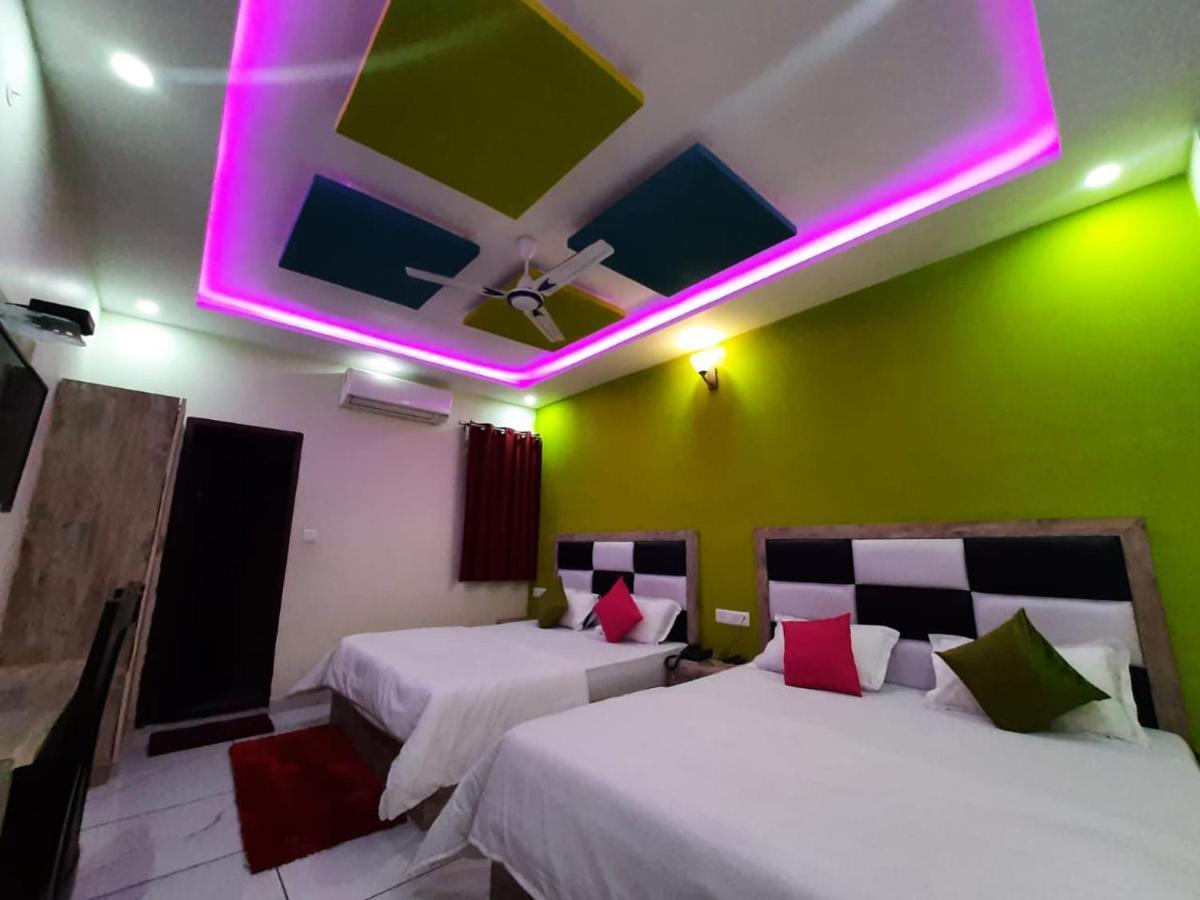 Ak Residency Hotel Haridvár Kültér fotó